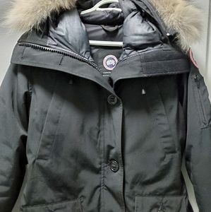 Canada goose down jacket size large